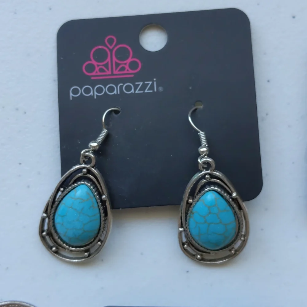 Paparazzi Jewelry Lot of 4 Southwestern Turquoise Blue Dangles - Picture 2 of 5